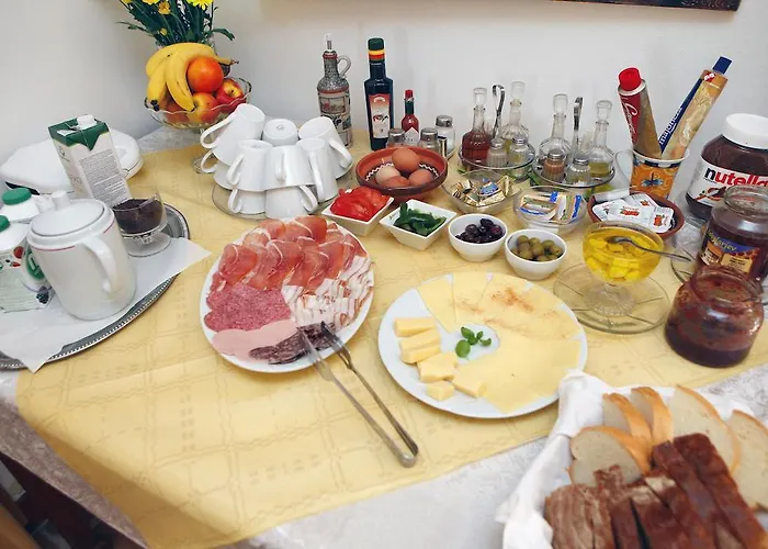 Mirjam ゲストハウス Razdrto