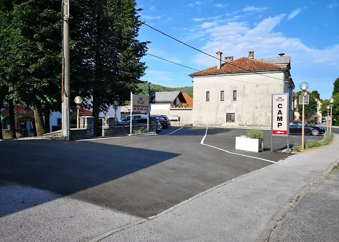 ゲストハウス Mirjam 2*